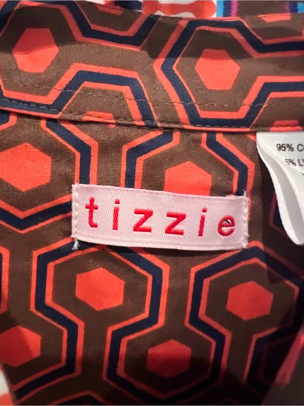 Tizzie Brown Button-Down Shirt with Orange Medallion Print Size XL - Picture 2 of 16